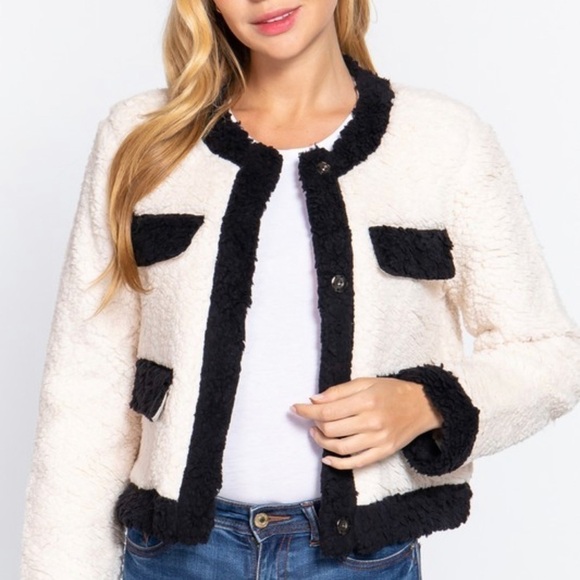 Faux Fur Cropped Jacket - White n Black - Picture 4 of 6